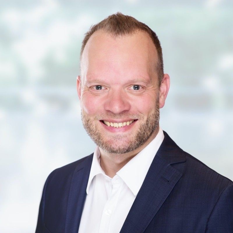 Dr.-Ing. Thomas Schlothane 